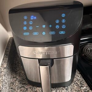 Gourmia Stainless Steel Black Air Fryer - Black/Stainless